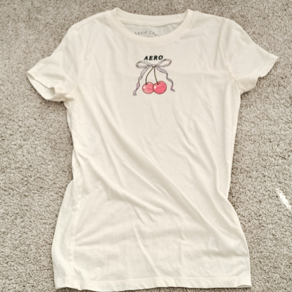 Aeropostale Classic Cream Crewneck T Shirt